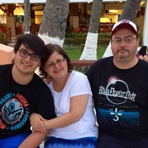 Meet your Posher, Pedro